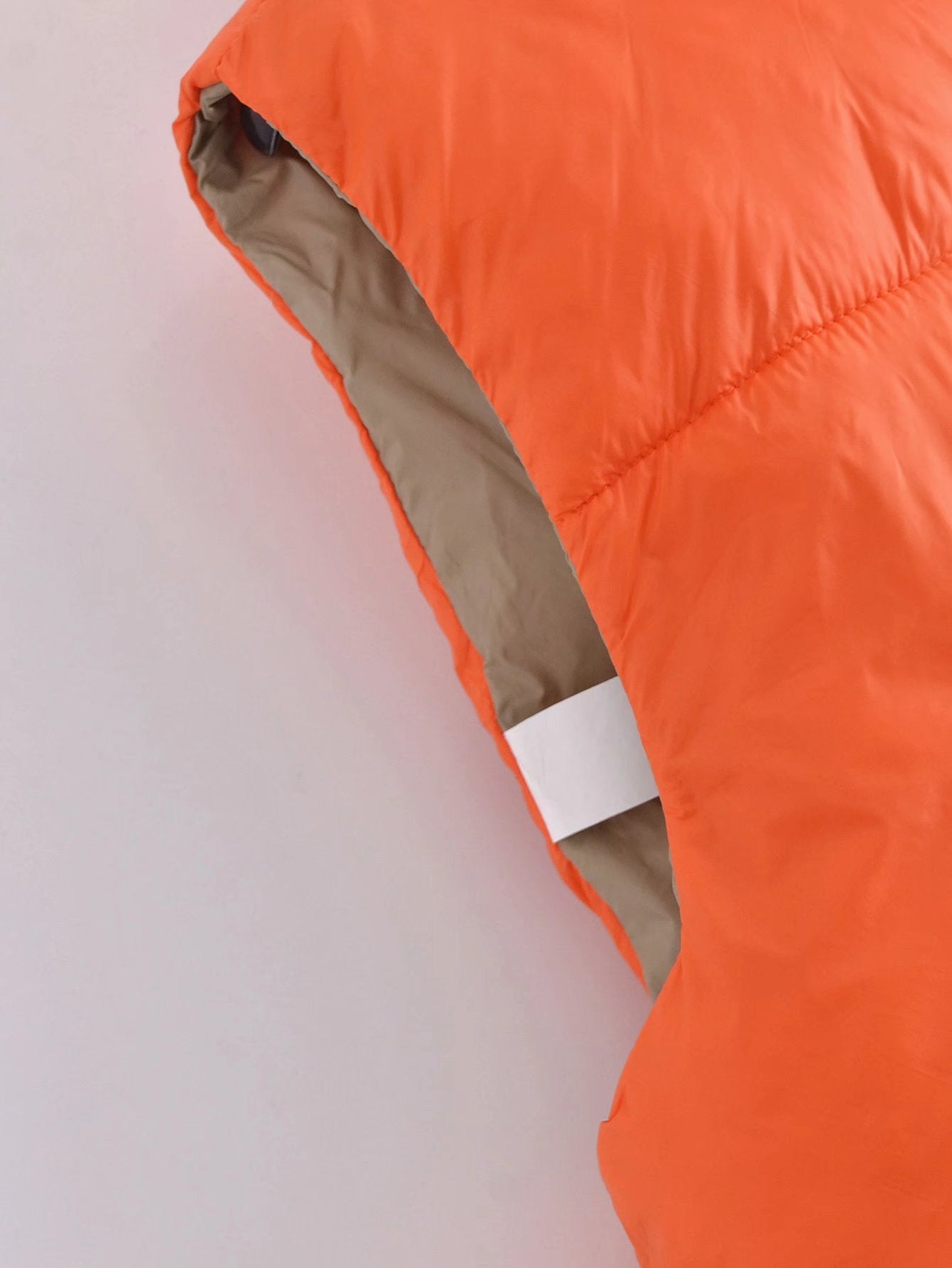 Fall Winter Warm Cropped Vest Jackets for Women Fashion Sleeveless Stand Collar Zip Up Puffer Waistcoat Street Style Outwear