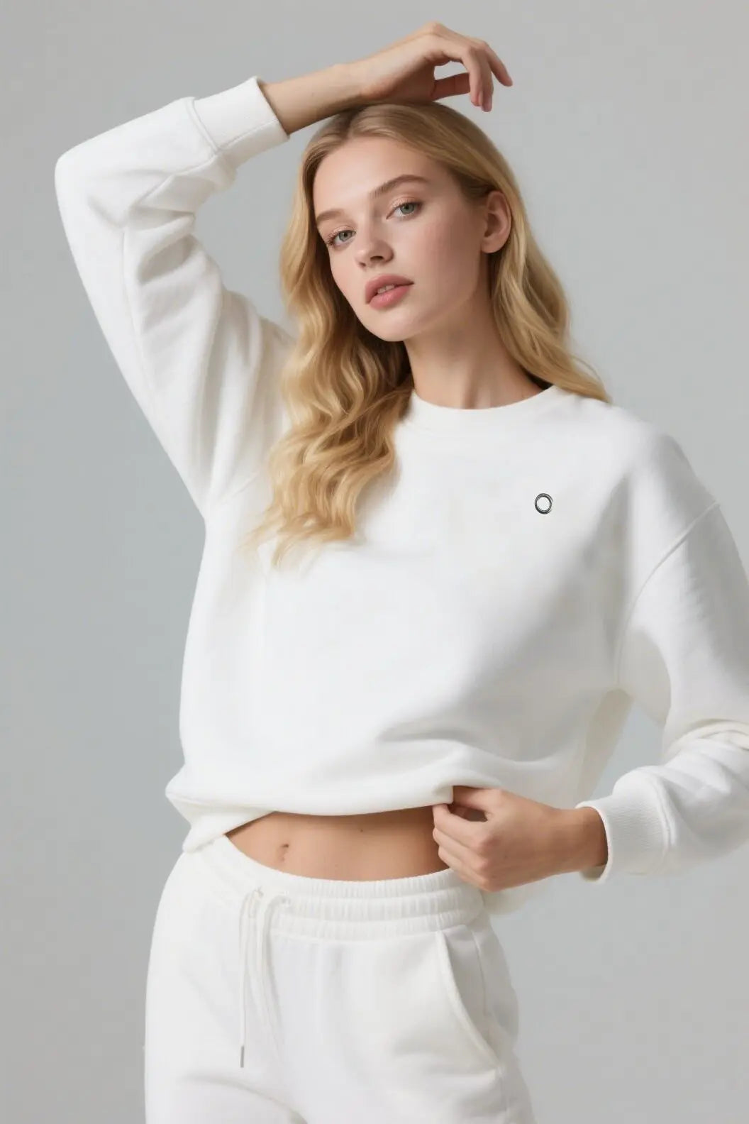 Loose yoga round-neck sweatshirt for men and women American three-dimensional reflective logo casual