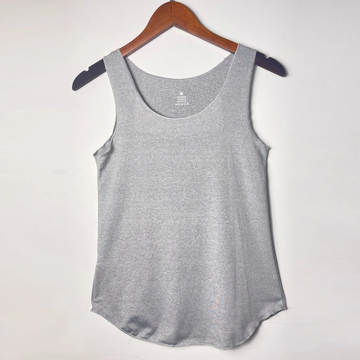 Women Yoga Tops Loose Thin Sports Vest Breathable Sleeveless T-shirt Gym Fitness Running Shirts Girls Sexy Hollow Out Tank Tops