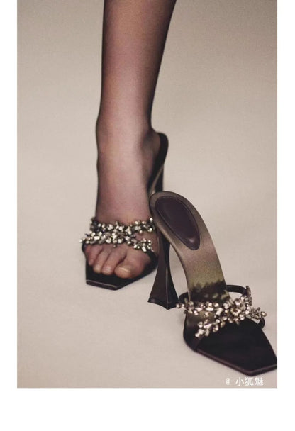 2025 NEW High Quality Luxury Heels Women's Sandals Designer Shoes Rhinestone Square Toe Open Toe Slides Женская Обувь