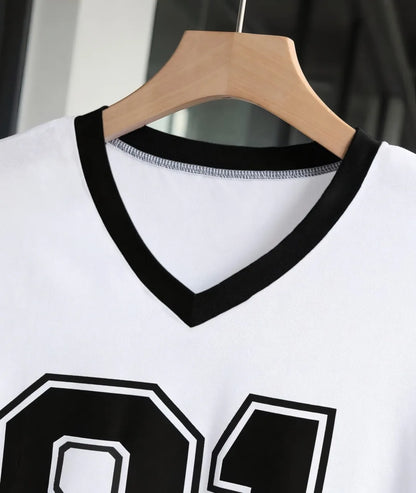 The 2025 summer new V-neck T-shirt with 91 print digital jersey is breathable lightweight and casual for sports