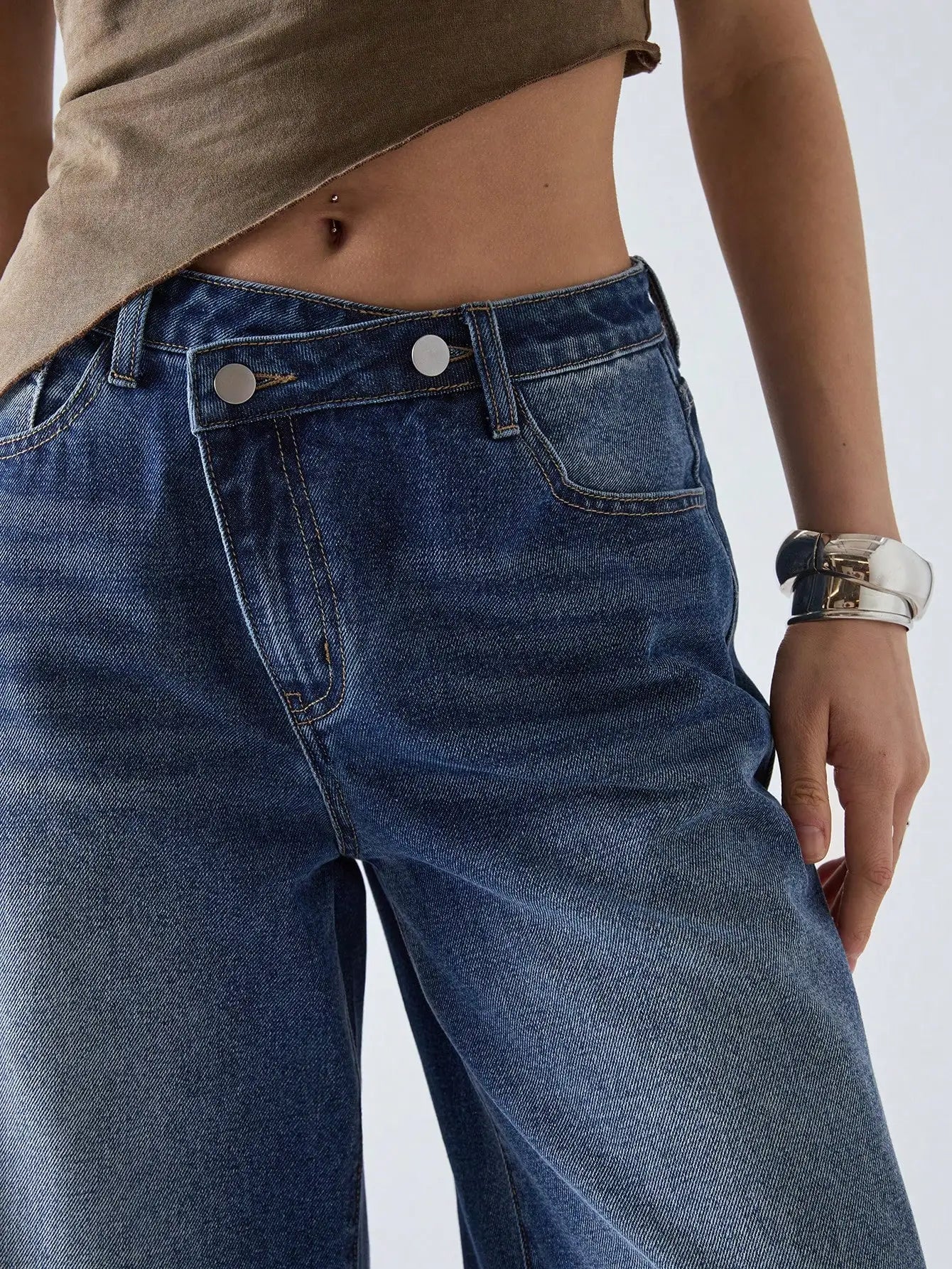 American retro wide leg jeans for women  spring new style  versatile and easy to wear