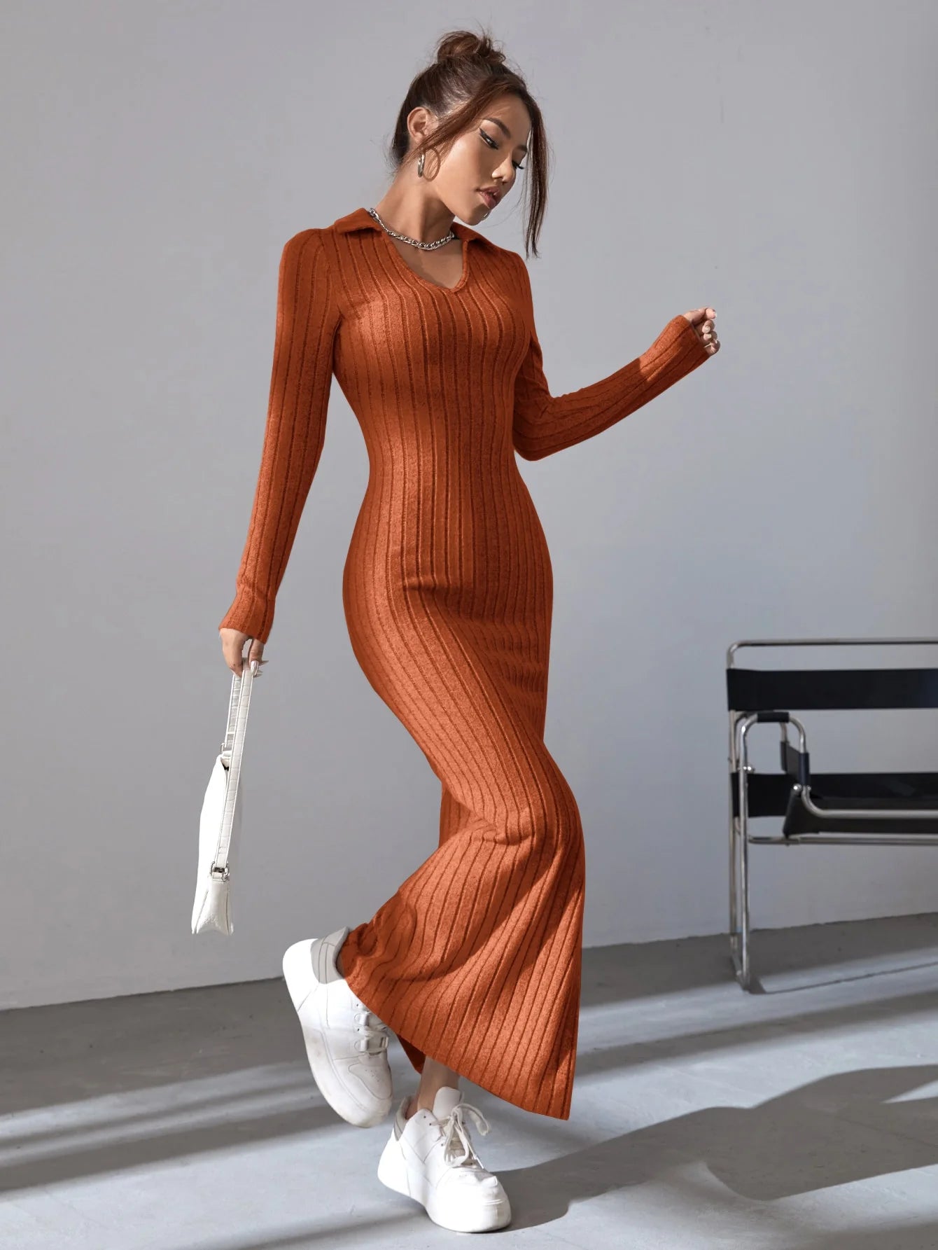 Long knitted fitted lapel pit strip tight long-sleeved dress for autumn/Winter 2025