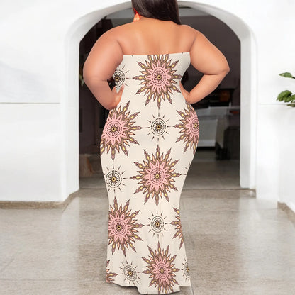 Plus Size Strapless Maxi Dress with Stylish Gold Geometric Design, Modern and Trendy