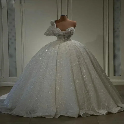 Customized One Shoulder Heavy Pearls Beads Ballgown Wedding Dresses Robe De Mariée Princess Fluffy Sparkle Sequins Bridal Gown