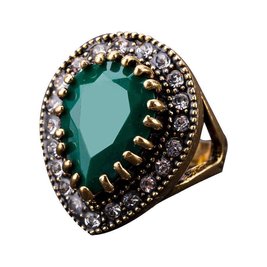 Vintage Large Resin Ring Boho Style