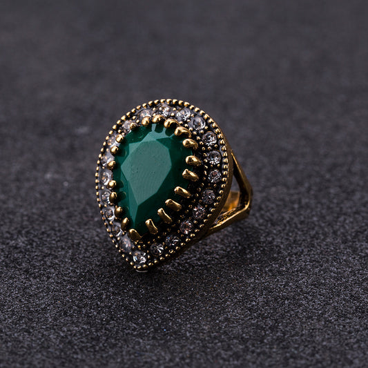 Vintage Large Resin Ring Boho Style